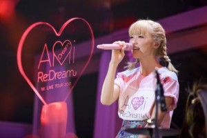 「Dream Ami 1st. Live Tour 2017 Re Dream」より場面写真③-2