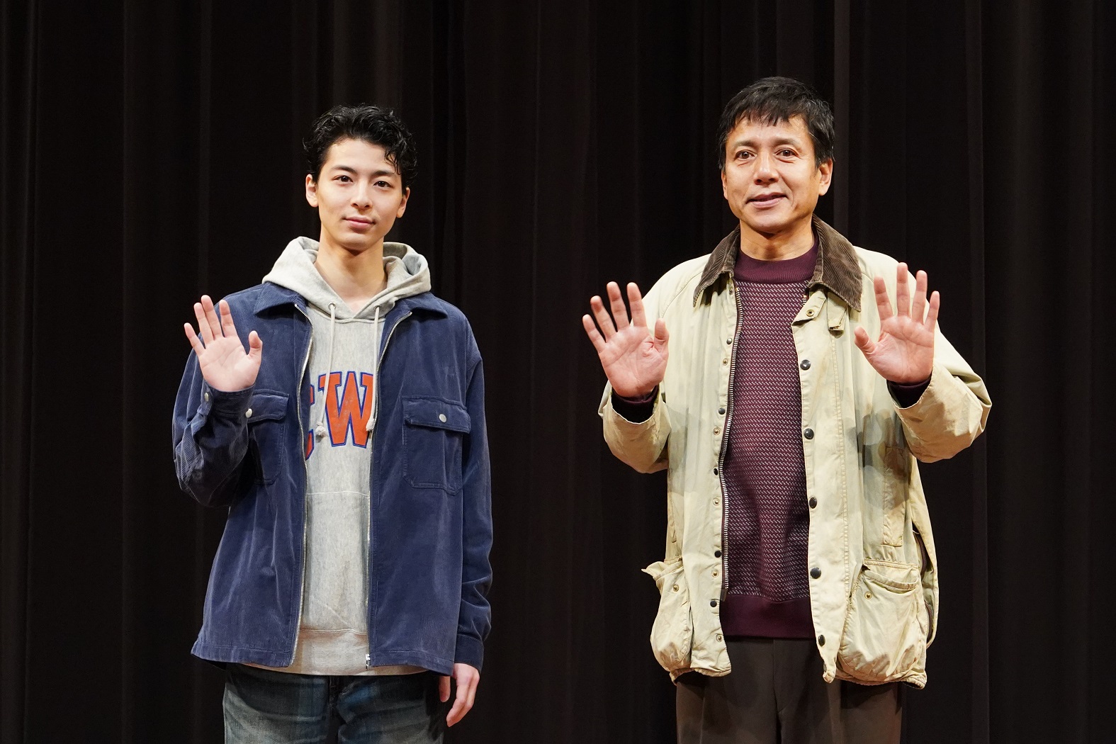 勝村政信×高杉真宙で送る二人芝居『ライフ・イン・ザ・シアター』が開幕！ - TVfan Web テレビファン ウェブ